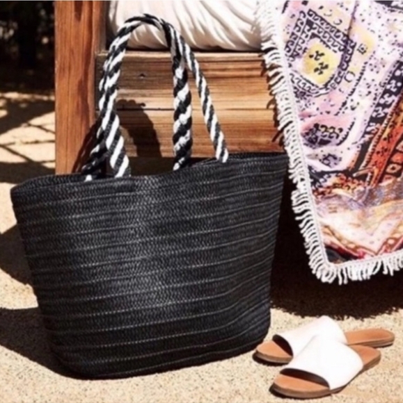 Rachel Zoe Elegant Black Woven Tote Bag - Picture 1 of 7